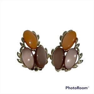 Vintage clip on earrings